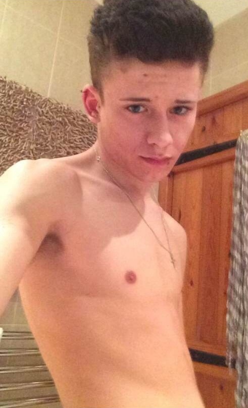 gay-boy-top (3).jpg
